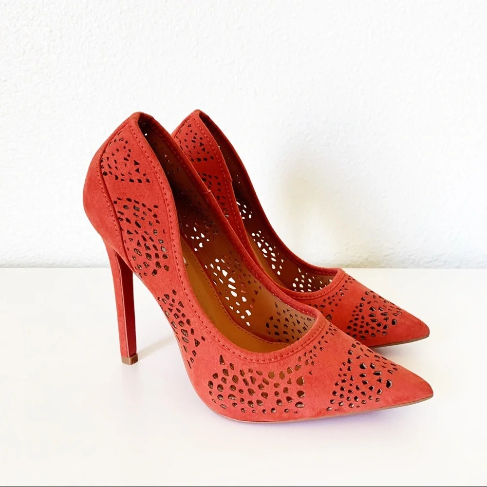 Cape Robbin Priscilla Perforated Red Heels Size 7.5
